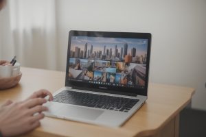 Some key ways in which Social Media can benefit the Real Estate Sector